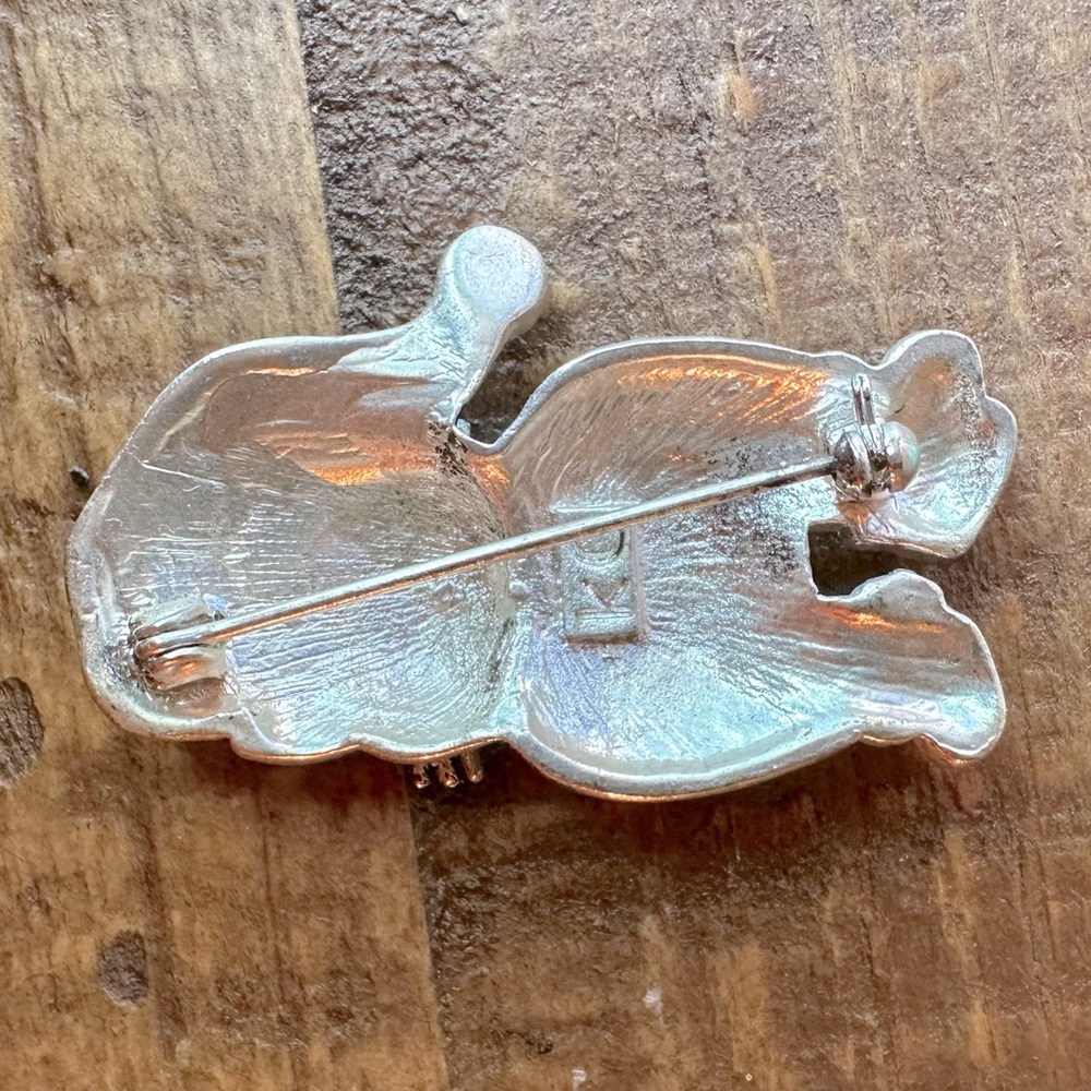 Vintage Kenneth Cole Cat Brooch Wearing Hat, Booties & Heart Enameled Crystal - Picture 9 of 13